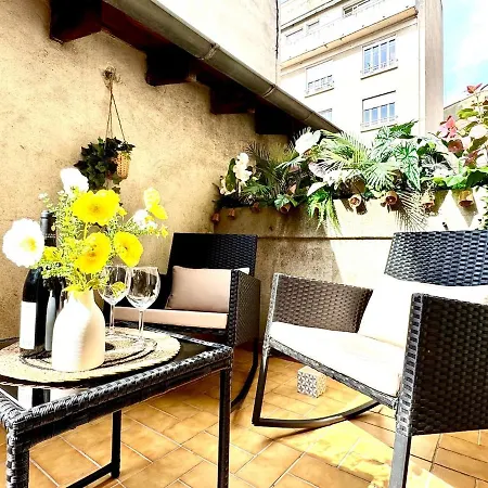 Lejlighed L'ecrin D'or - Elegant & Confortable- Idealement Situe En Centre-ville - Terrasse - Gare A 5 Min *