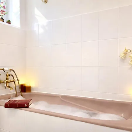 Terrasse Privee - Centre - Gare 5 Min - Wifi Rapide Apartment *